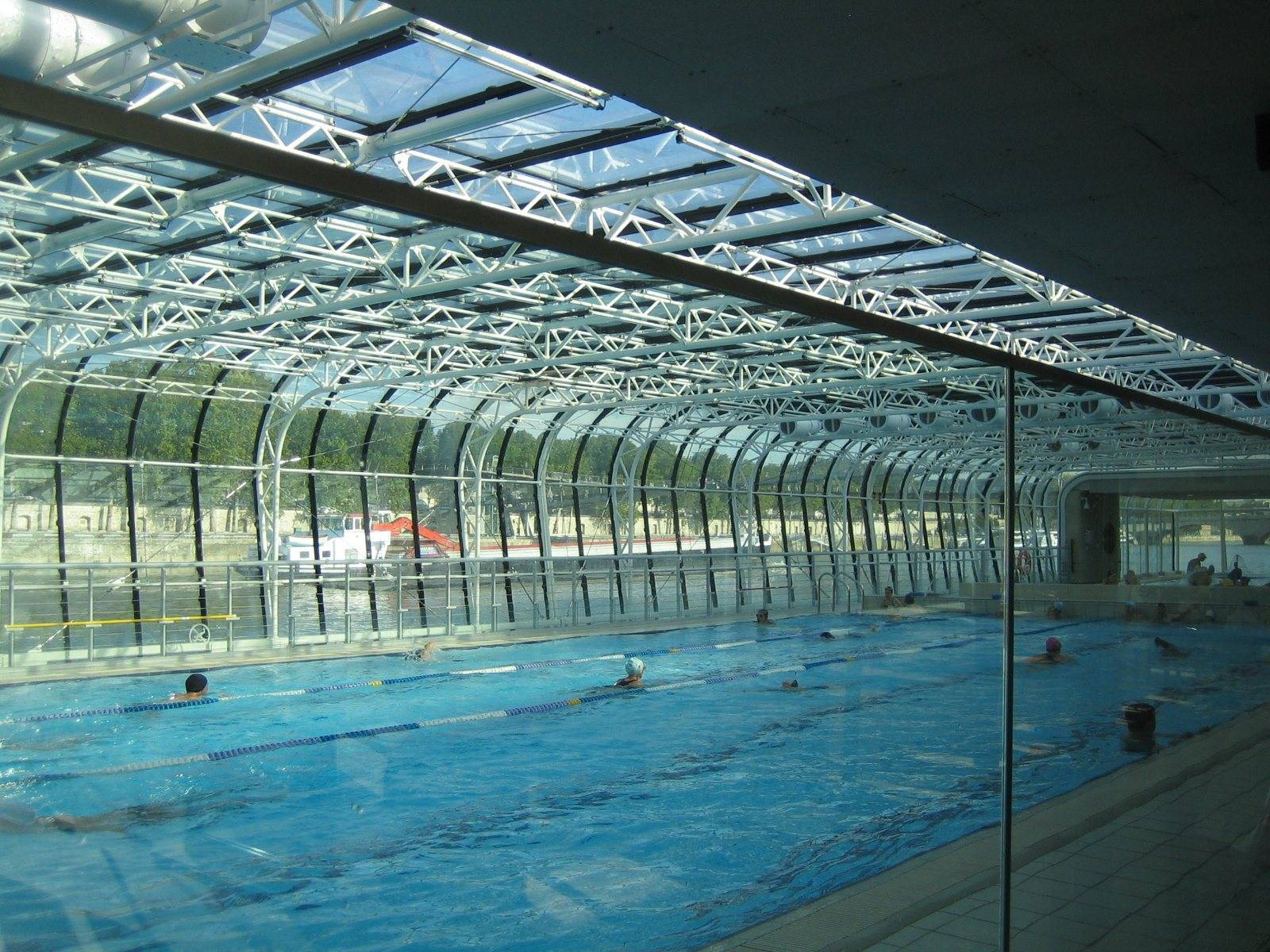 piscine josephine baker paris